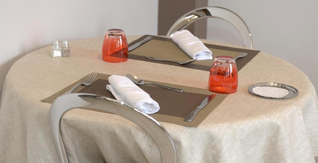 Château-Gontier Contact Hotel Du Cerf מראה חיצוני תמונה